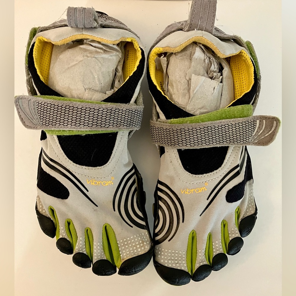 Vibram Five Fingers Gray & Green Barefoot Running Slip-On Shoes W3651 Size 8/8.5